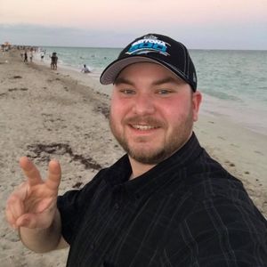 Meet your Posher, Travis